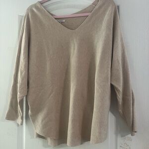 NWT sweater/top